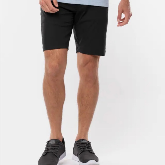 Travis Matthew shorts size 30 new tried on not worn - Picture 2 of 3